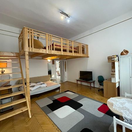 Апартаменты Andrassy Adventures Будапешт Экстерьер фото